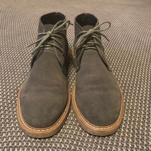 Men’s Chukka Boots